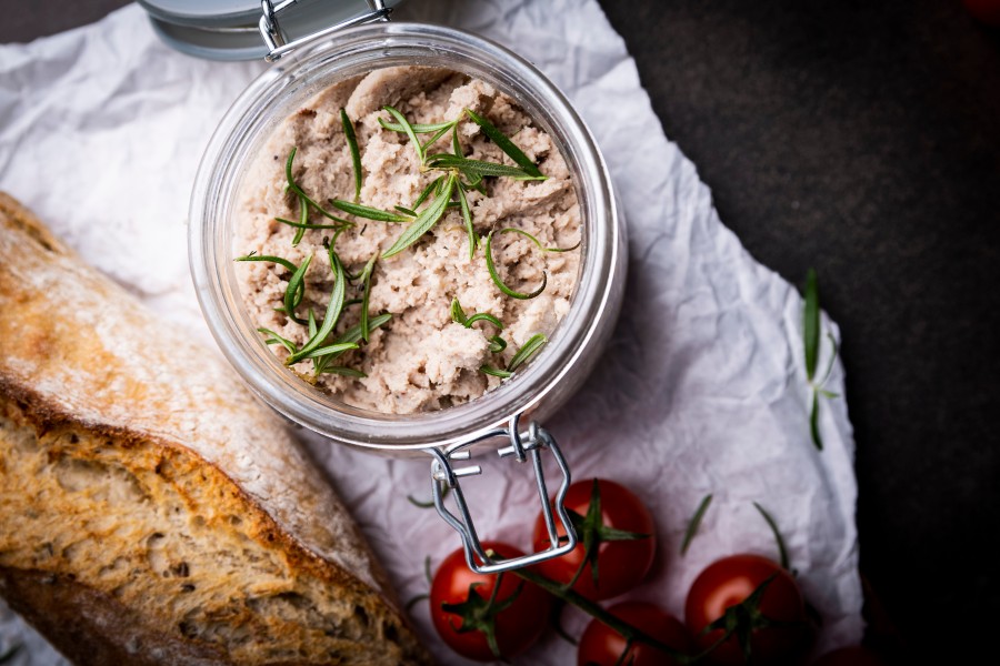Comment préparer une terrine de porc à l'ancienne
